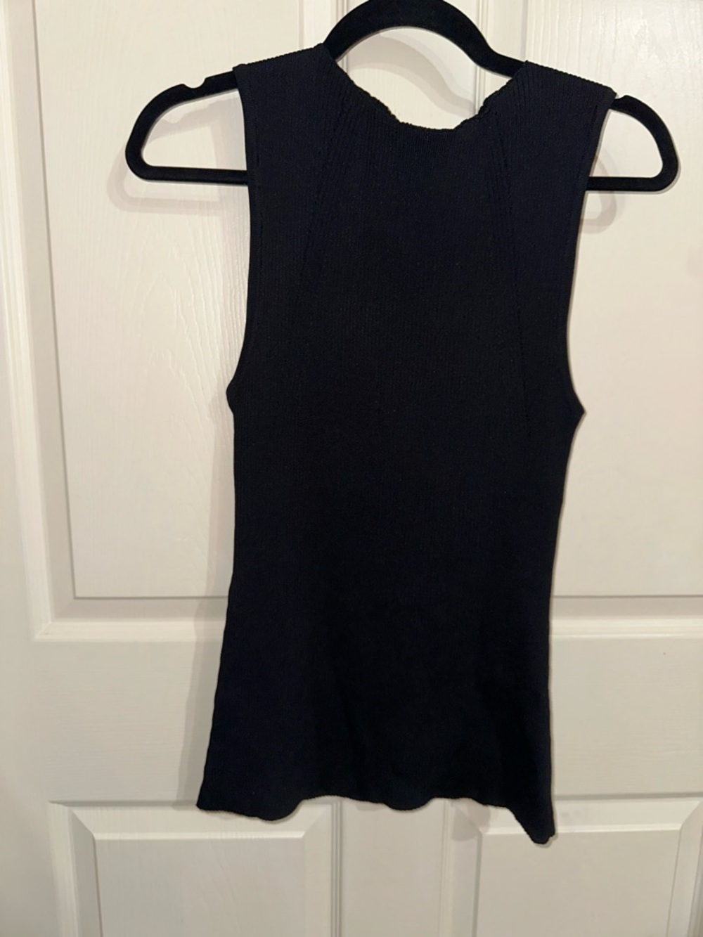 DISSH Sofia Black Ribbed Sleeveless Knit Tunic Top L NWT quiet luxury office